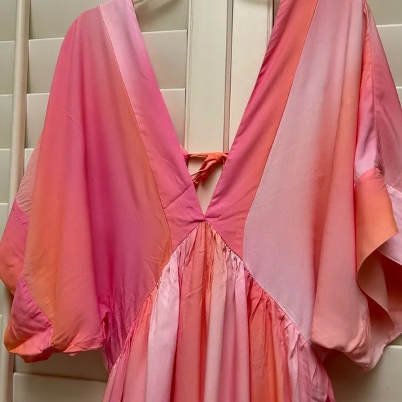Malai beautiful maxi/coverup, size M, NWT - Picture 2 of 3